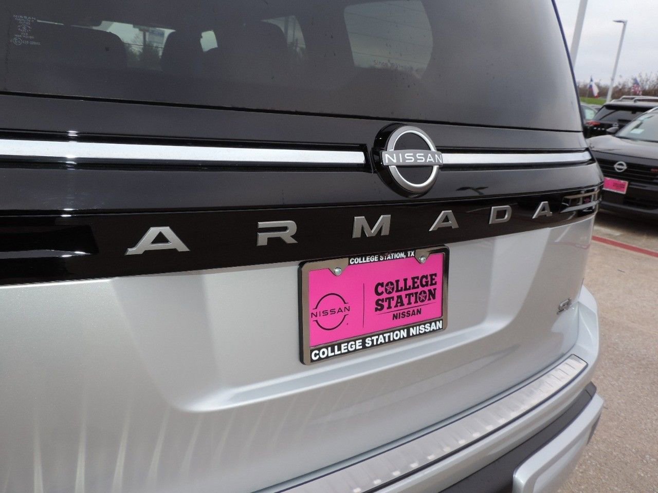 New 2026 Nissan Armada SL w/ Captain's Chari Seat Package image 12