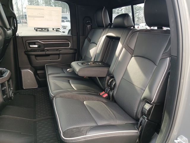 New 2026 RAM 2500 Laramie AWD/4WD image 27