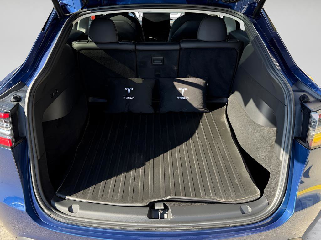 Used 2022 Tesla Model Y Performance image 24