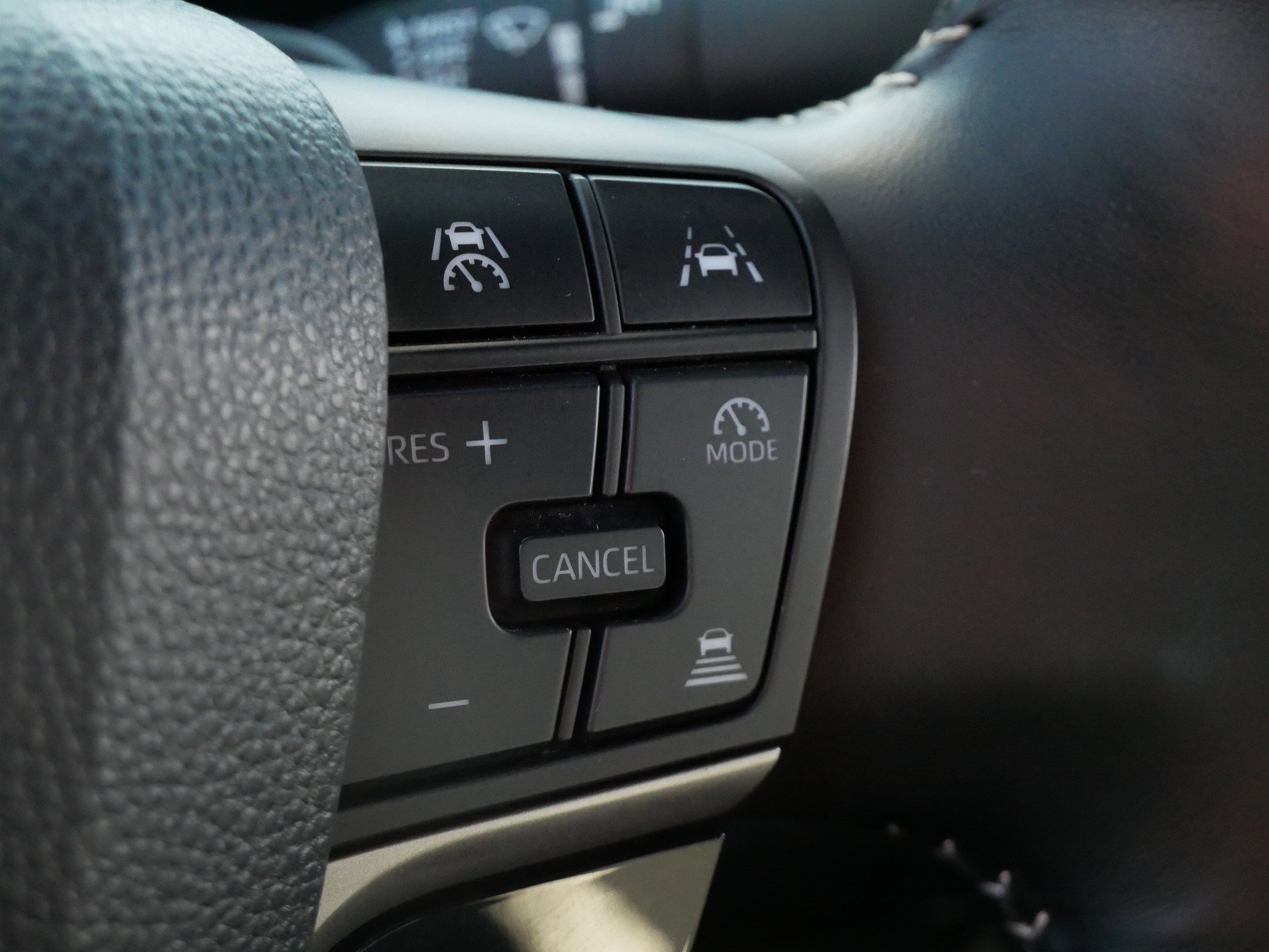 Certified 2025 Toyota Camry SE w/ Convenience Package image 26