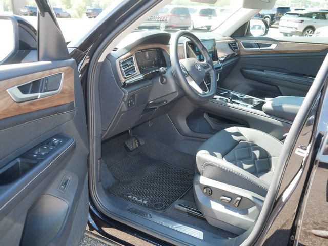 Certified 2026 Volkswagen Atlas SE AWD/4WD image 12