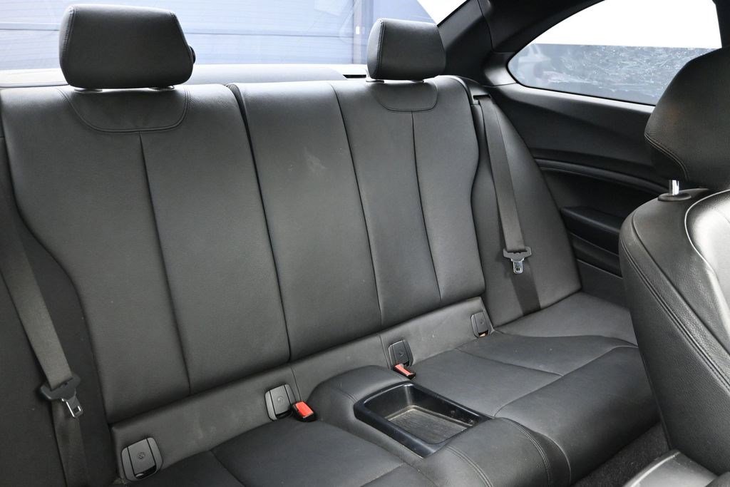 Used 2017 BMW M240i xDrive Coupe AWD/4WD image 19
