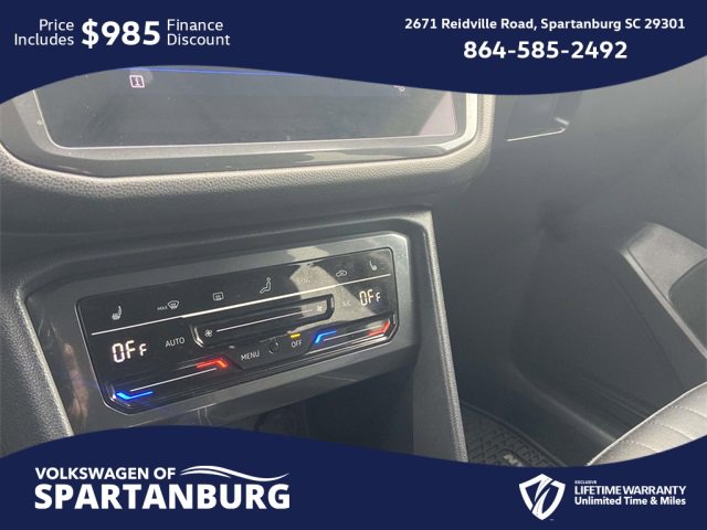 Used 2023 Volkswagen Tiguan SE image 25