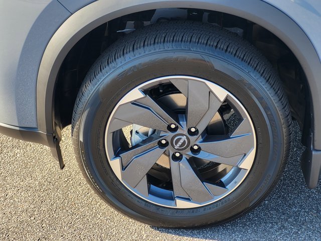 New 2026 Nissan Rogue SV image 9