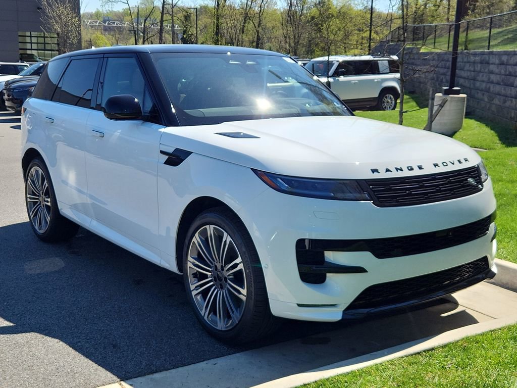 New 2026 Land Rover Range Rover Sport Dynamic SE AWD/4WD image 10