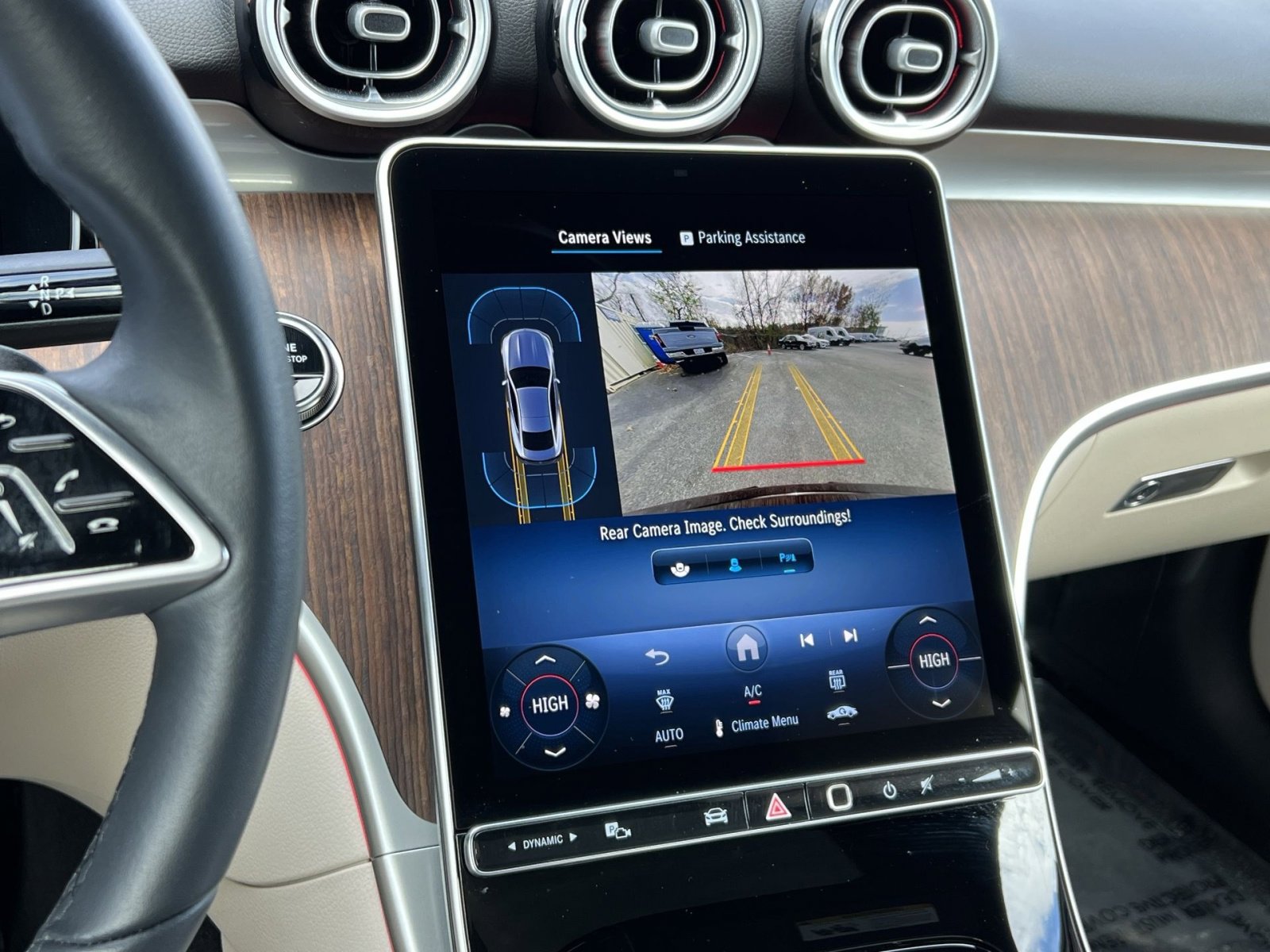 Certified 2025 Mercedes-Benz CLE 300 4MATIC Coupe image 17