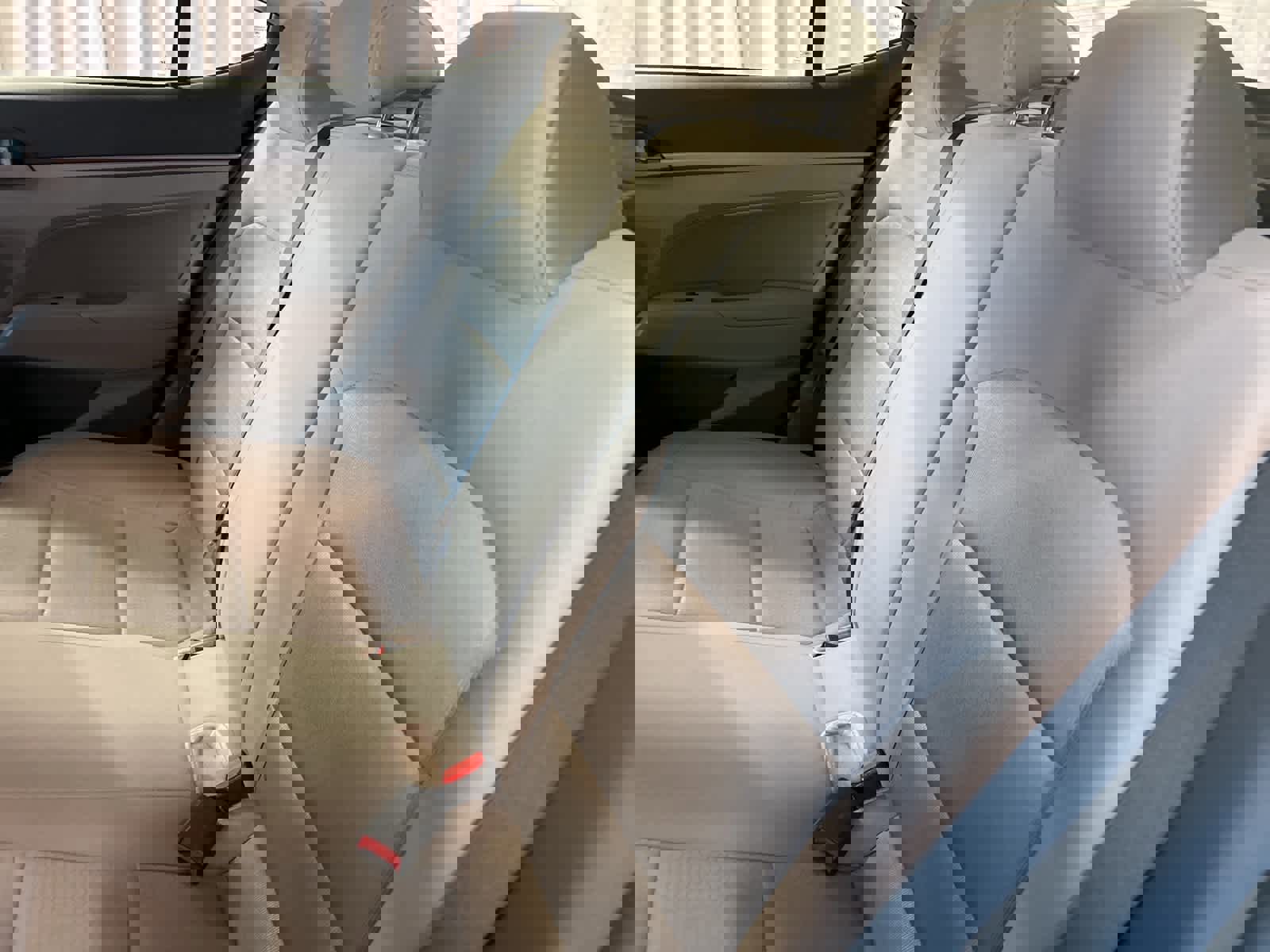 Used 2017 Hyundai Elantra SE image 20