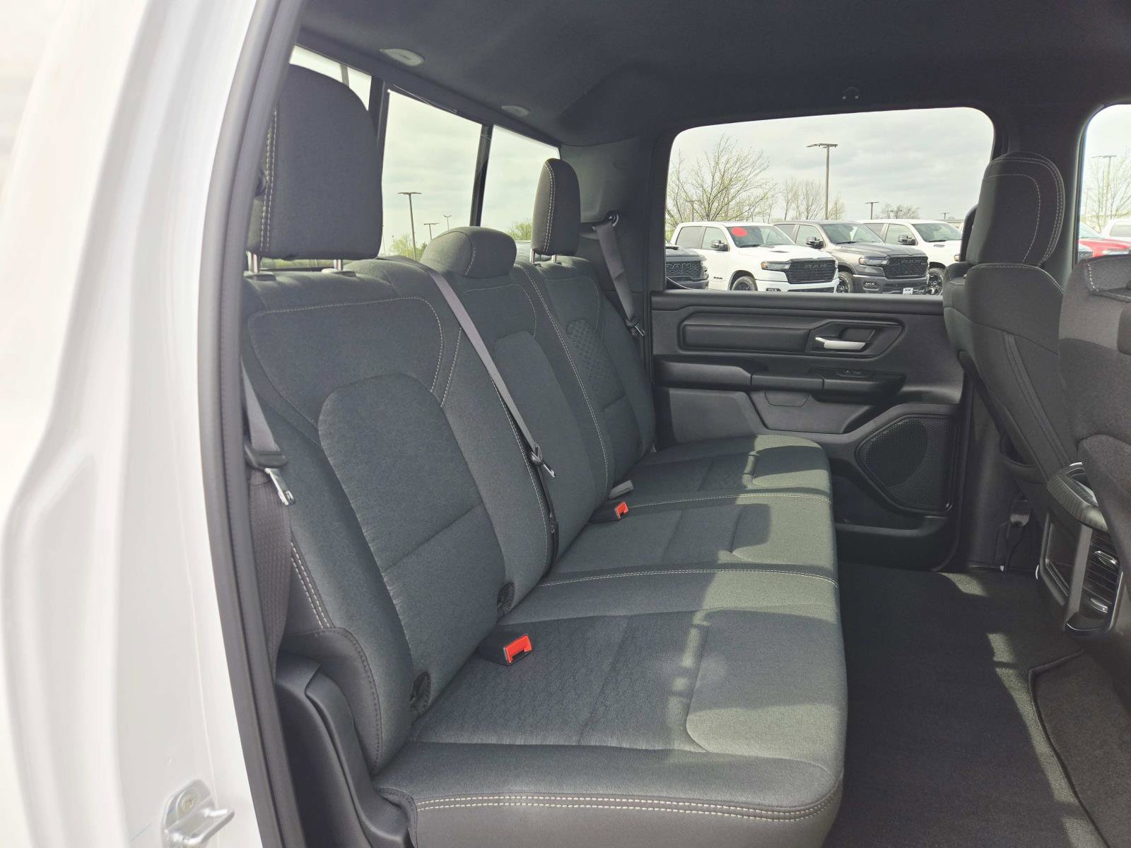 New 2026 RAM 1500 Express AWD/4WD image 14