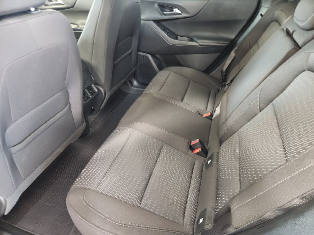 Used 2026 Chevrolet Equinox LT FWD image 31