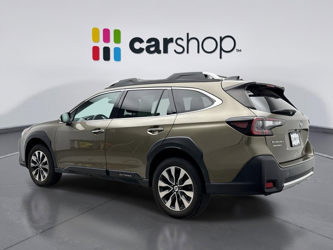 Used 2023 Subaru Outback Touring image 3