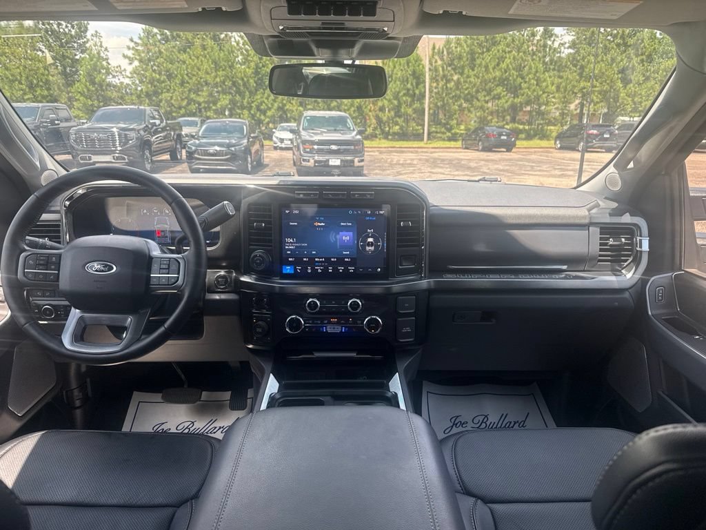 Used 2024 Ford F250 Lariat w/ Lariat Ultimate Package AWD/4WD image 2
