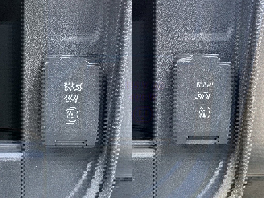 New 2025 RAM 2500 Tradesman w/ Bed Convenience Group image 22