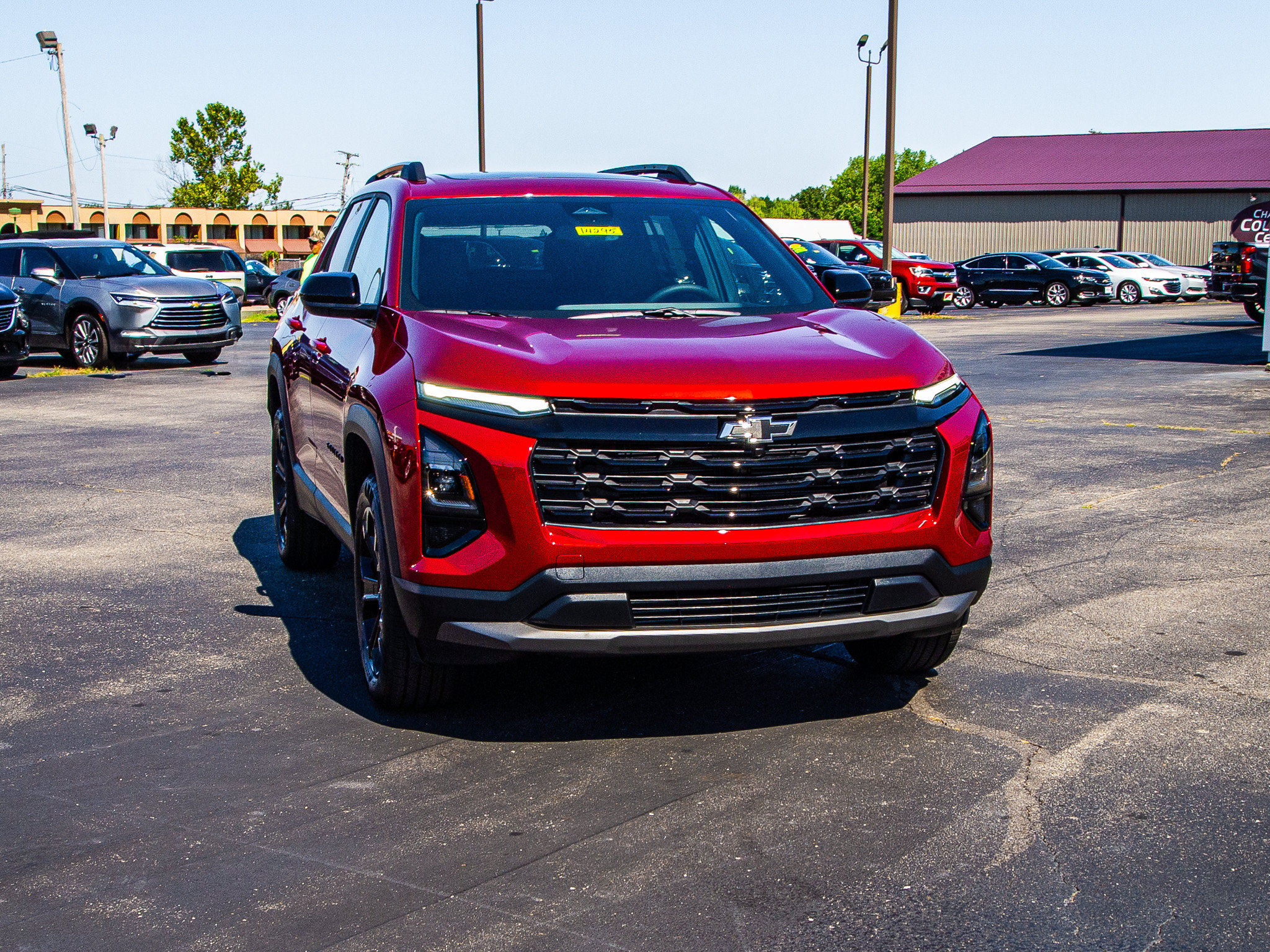 New 2027 Chevrolet Equinox LT w/ Convenience Package II FWD image 10