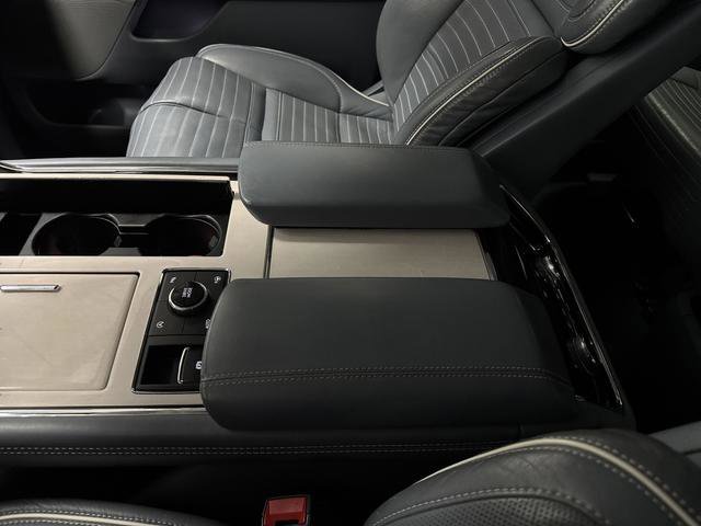 Used 2019 Lincoln Navigator L Black Label image 23