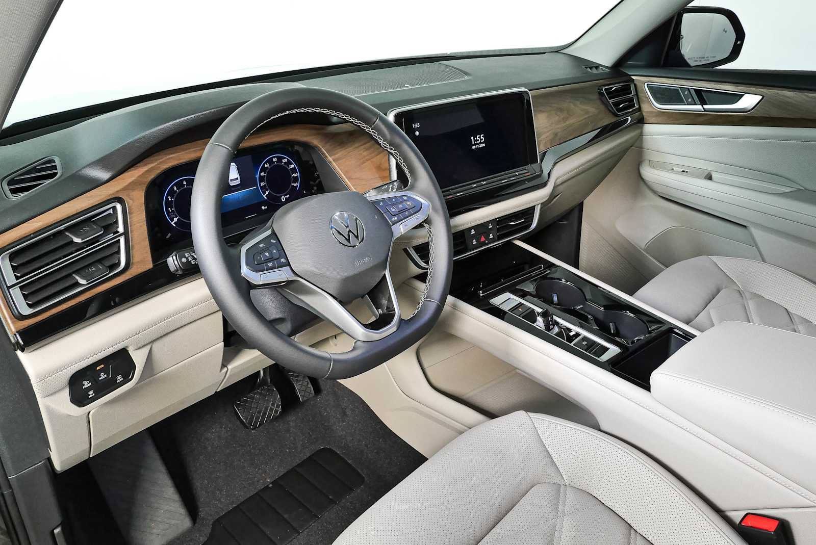 New 2026 Volkswagen Atlas SE AWD/4WD image 6