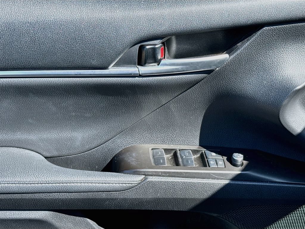 Used 2024 Toyota Camry XSE FWD image 23