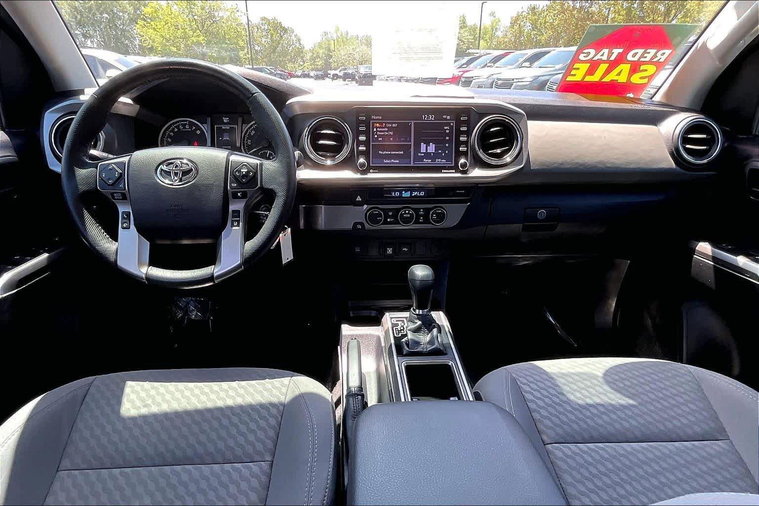 Used 2021 Toyota Tacoma SR5 RWD image 15