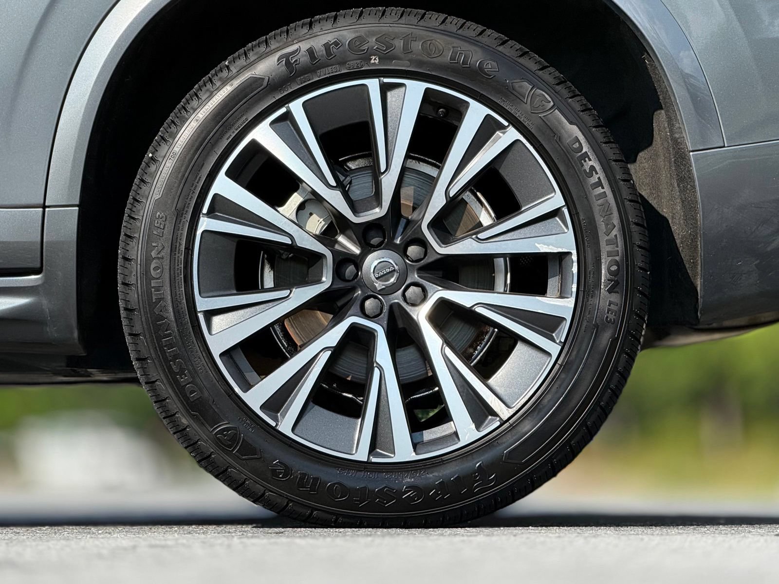 Used 2020 Volvo XC90 T5 Momentum w/ Protection Package FWD image 19