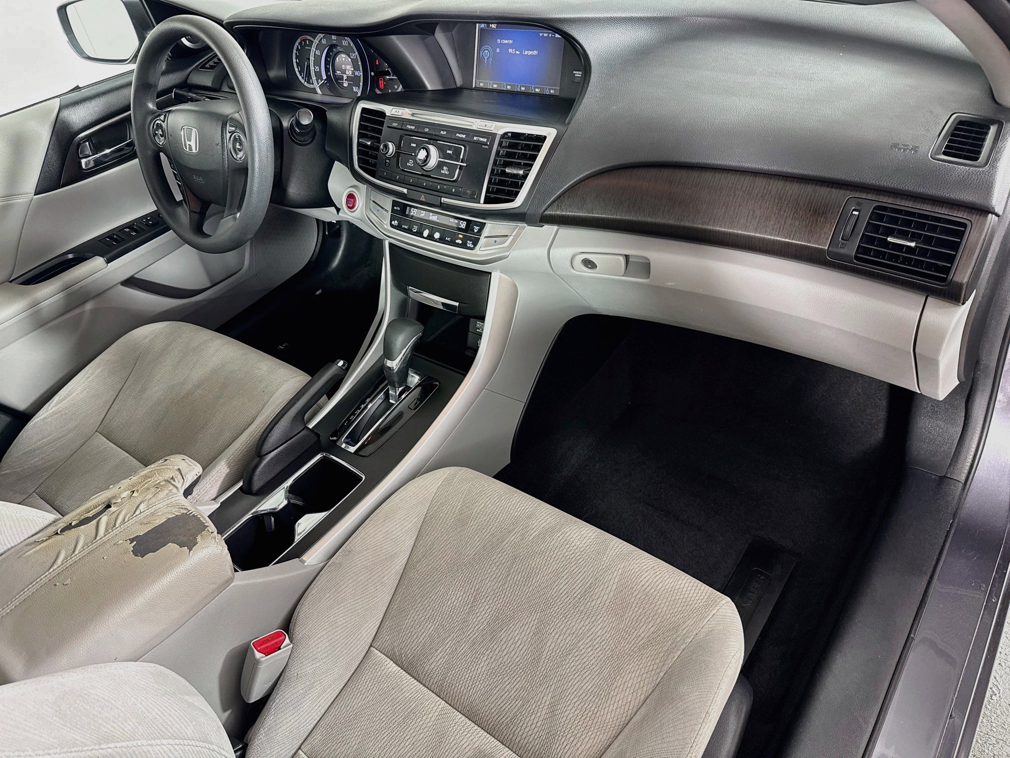 Used 2014 Honda Accord EX image 35