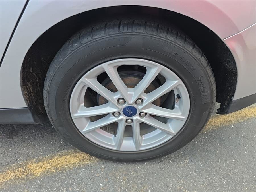 Used 2018 Ford Focus SE image 27