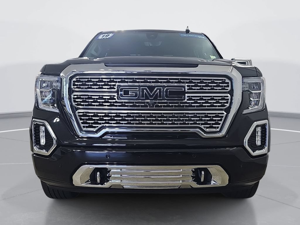 Used 2019 GMC Sierra 1500 Denali w/ Denali Ultimate Package AWD/4WD image 10