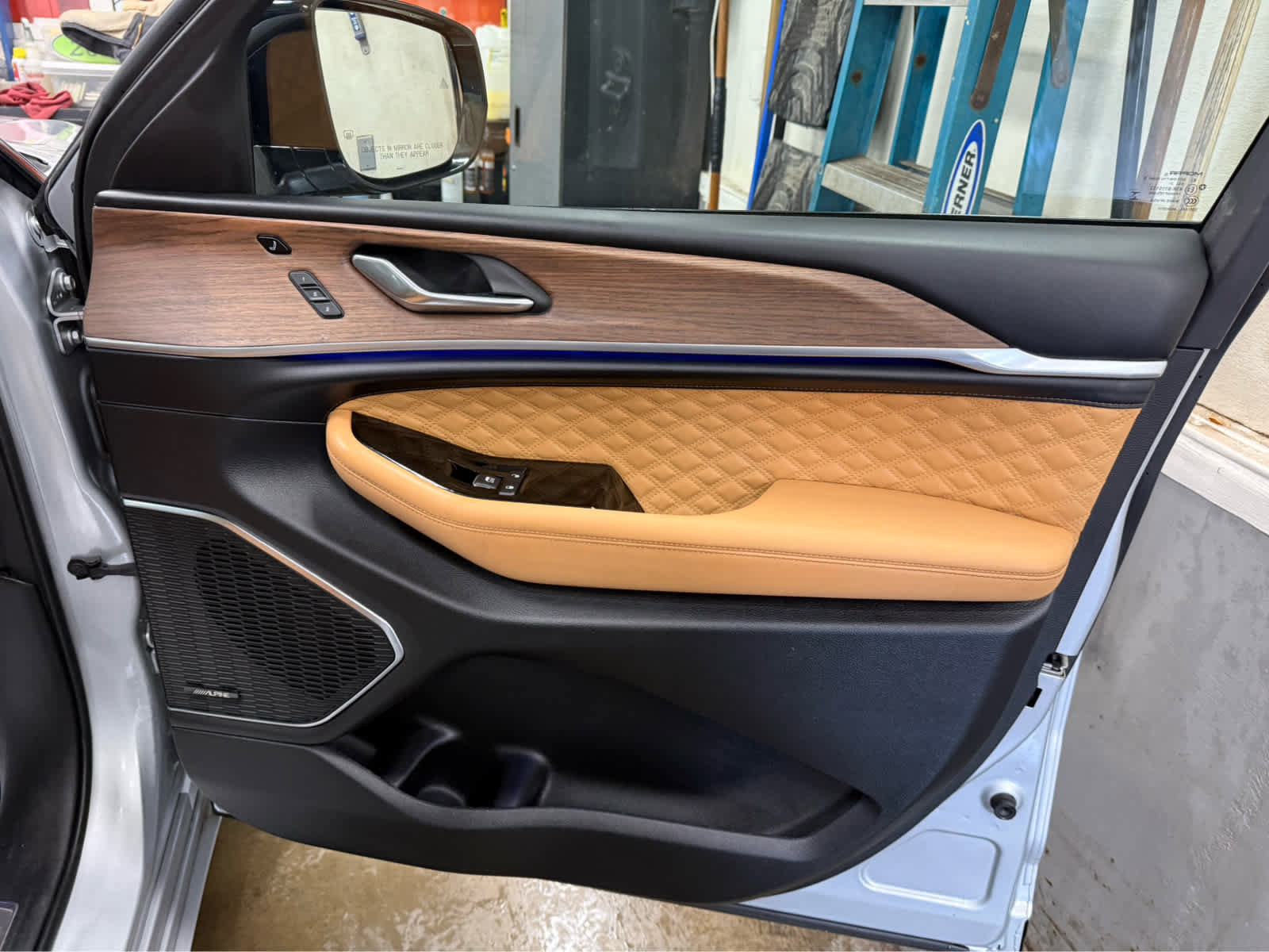 Used 2021 Jeep Grand Cherokee L Summit w/ Luxury Tech Group V image 34