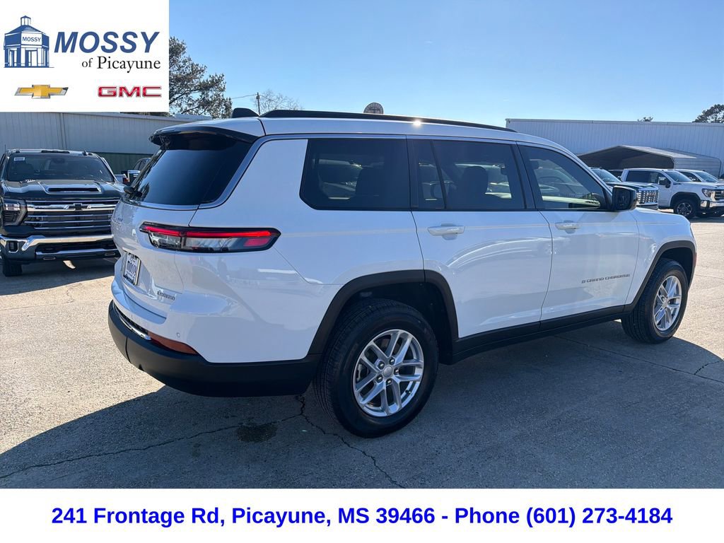 Used 2024 Jeep Grand Cherokee L Laredo w/ Trailer Tow Package image 7