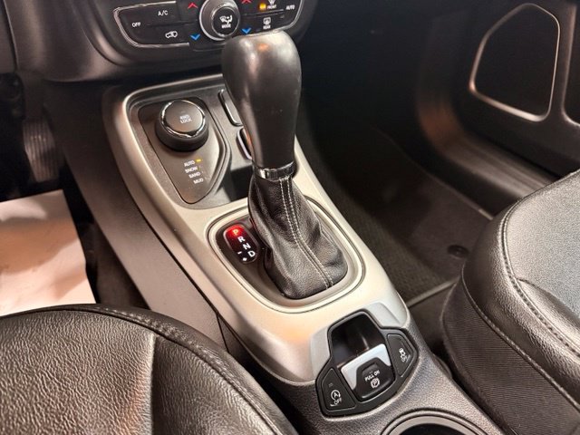 Used 2021 Jeep Compass Latitude AWD/4WD image 15