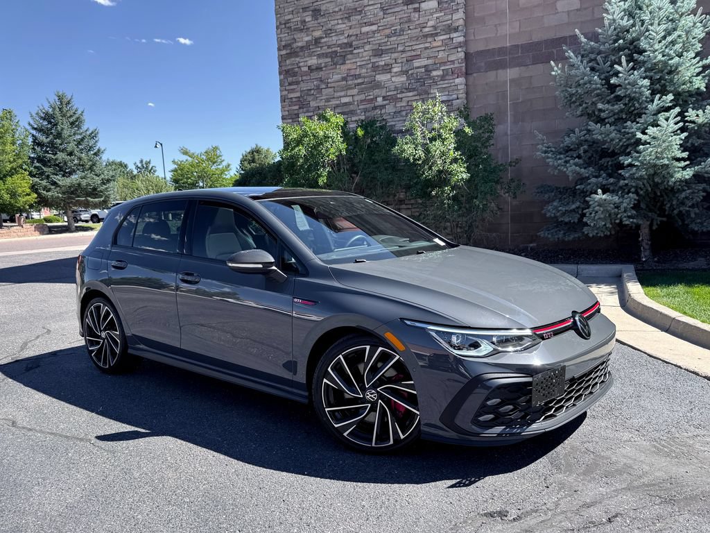 Used 2022 Volkswagen GTI Autobahn FWD image 2