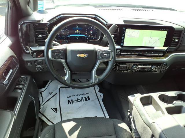 Used 2023 Chevrolet Silverado 1500 LT w/ LPO, Liner Protection Package AWD/4WD image 11