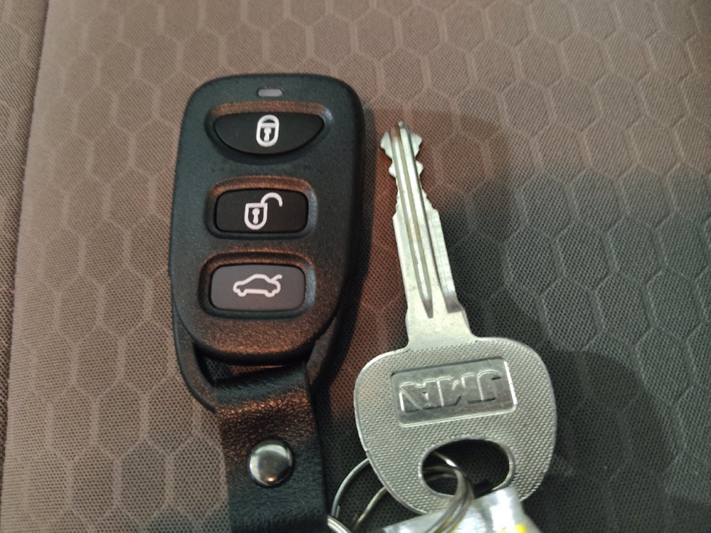 Used 2020 Hyundai Elantra SEL FWD image 32