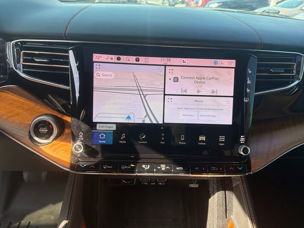 Used 2024 Jeep Grand Wagoneer Series III image 46