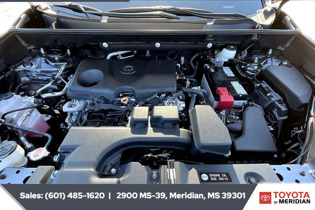 Used 2024 Toyota RAV4 XLE Premium image 8