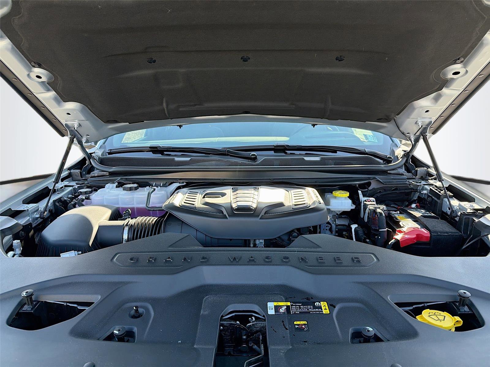 New 2026 Jeep Grand Wagoneer Summit image 28