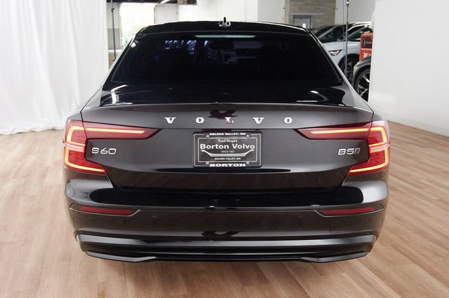 Used 2024 Volvo S60 B5 Plus w/ Climate Package AWD/4WD image 4