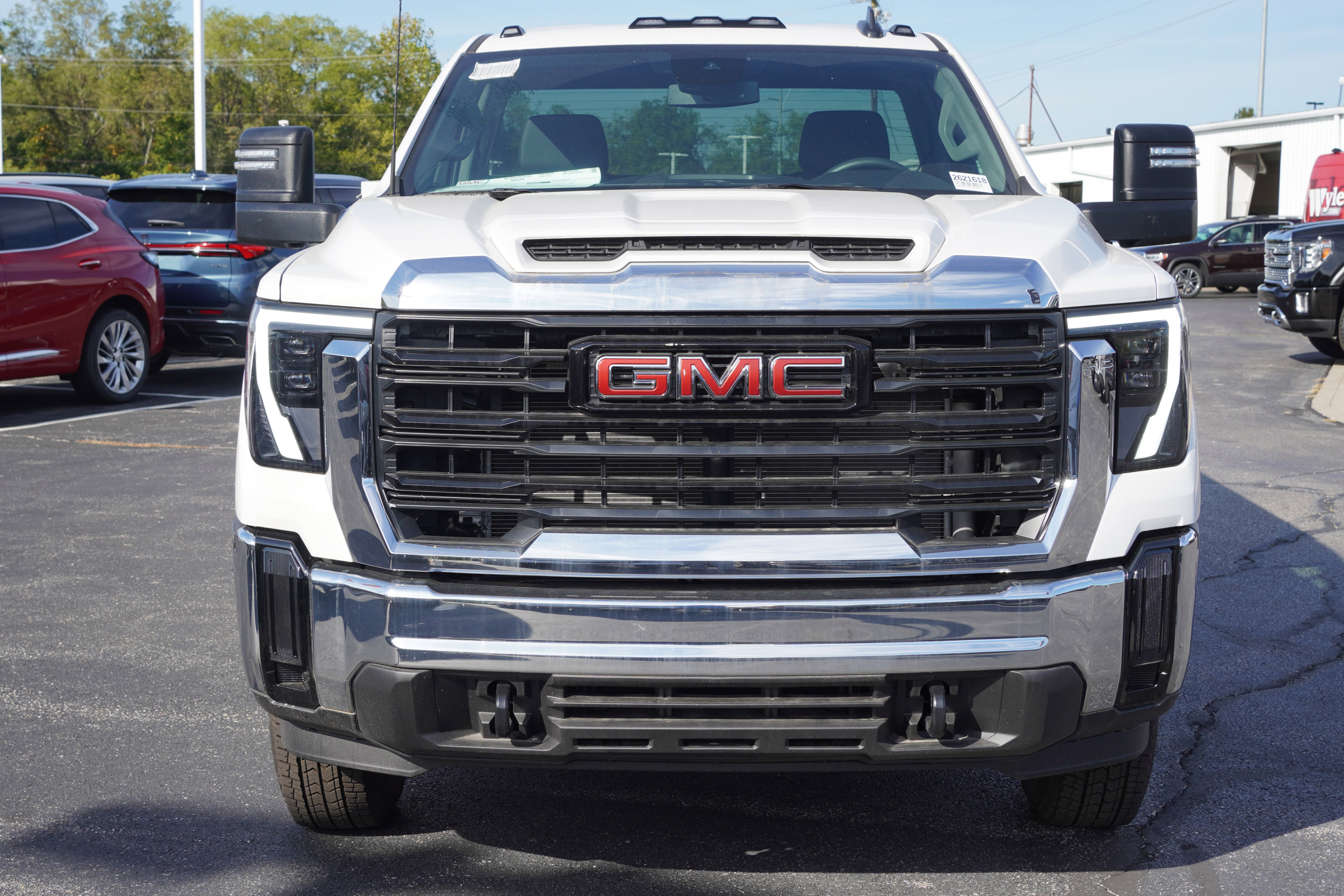 New 2025 GMC Sierra 3500 Pro w/ Convenience Package AWD/4WD image 2