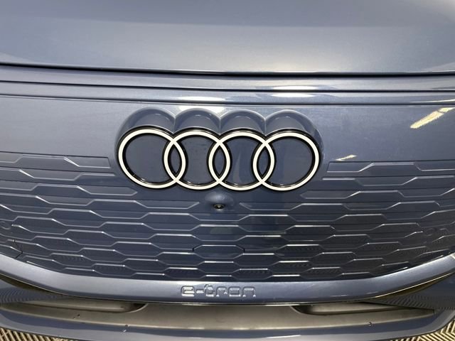 Used 2025 Audi Q6 e-tron Premium Plus w/ Premium Plus RWD image 9