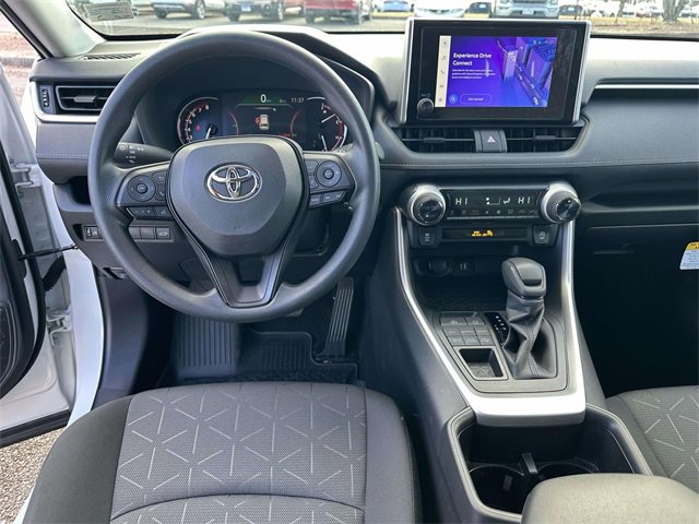Used 2025 Toyota RAV4 XLE image 2