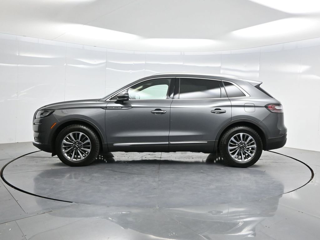 Used 2023 Lincoln Nautilus FWD w/ Premium Package image 41