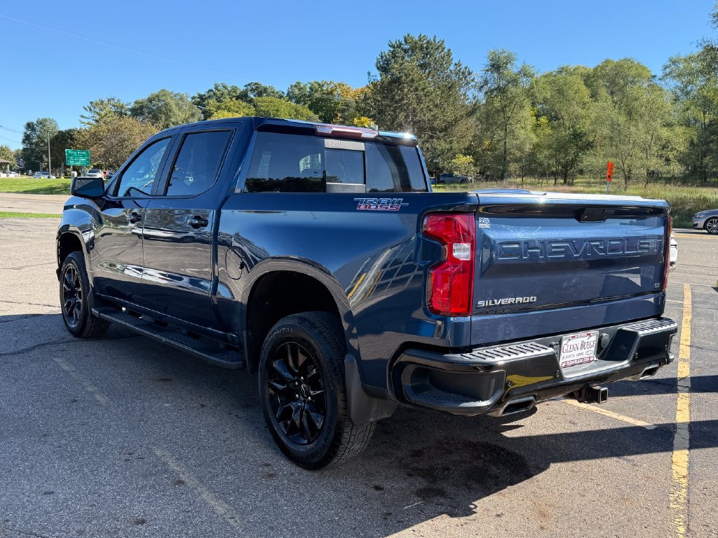 Certified 2019 Chevrolet Silverado 1500 LT Trail Boss AWD/4WD image 3