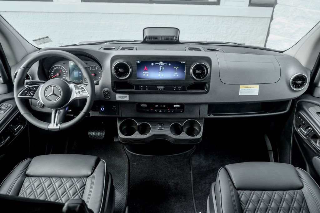 New 2026 Mercedes-Benz Sprinter 2500 image 23