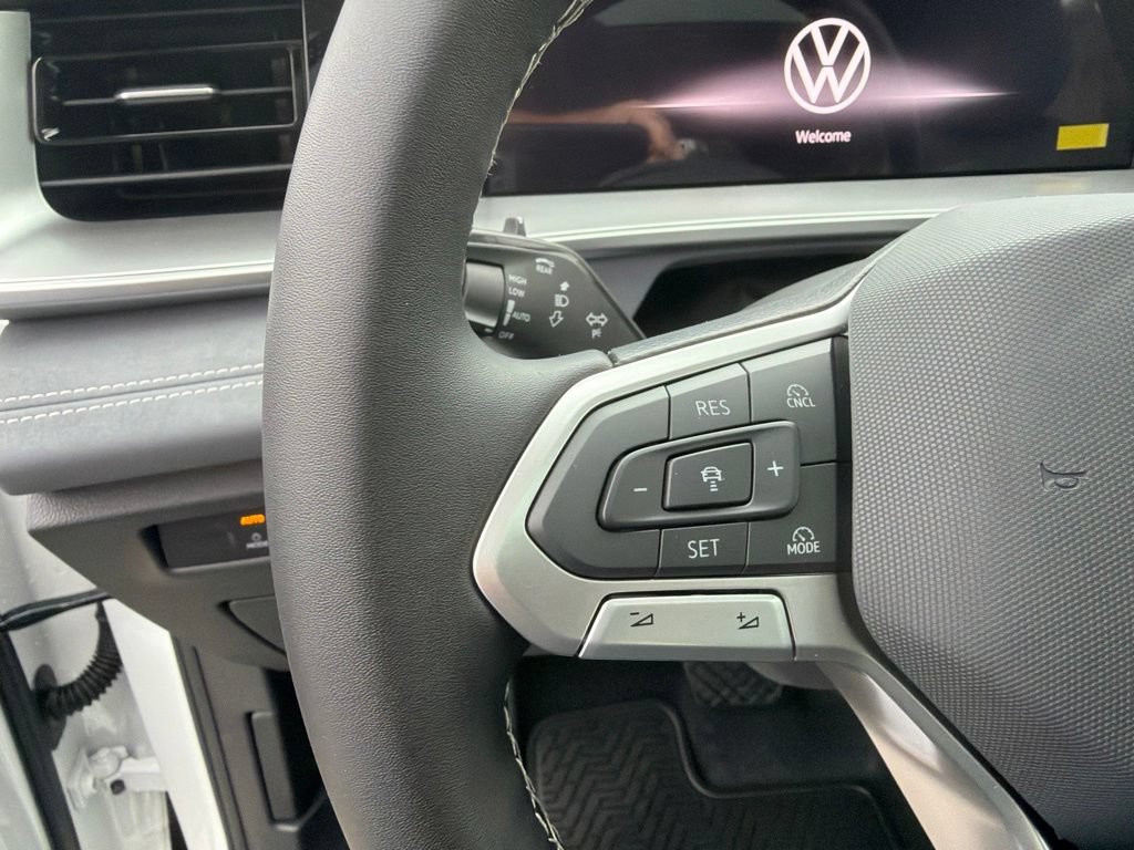 New 2026 Volkswagen Tiguan SE AWD/4WD image 20