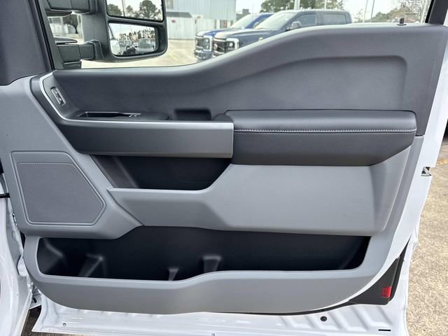 New 2026 Ford F350 XLT w/ 360-Degree Camera Package image 14