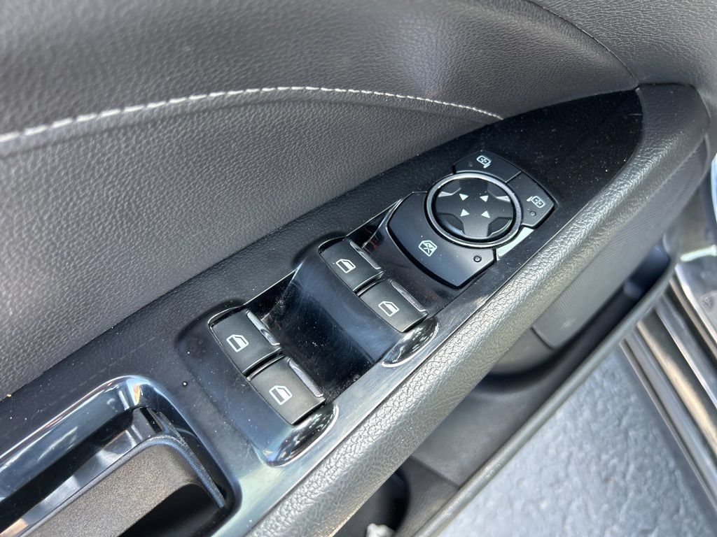 Used 2013 Ford Fusion Titanium w/ Titanium Driver Assist Pkg FWD image 15