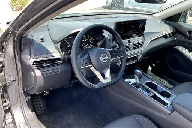 New 2026 Nissan Altima 2.5 SV FWD image 5