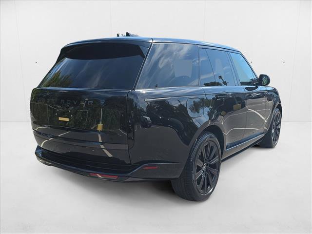 New 2025 Land Rover Range Rover SE image 5