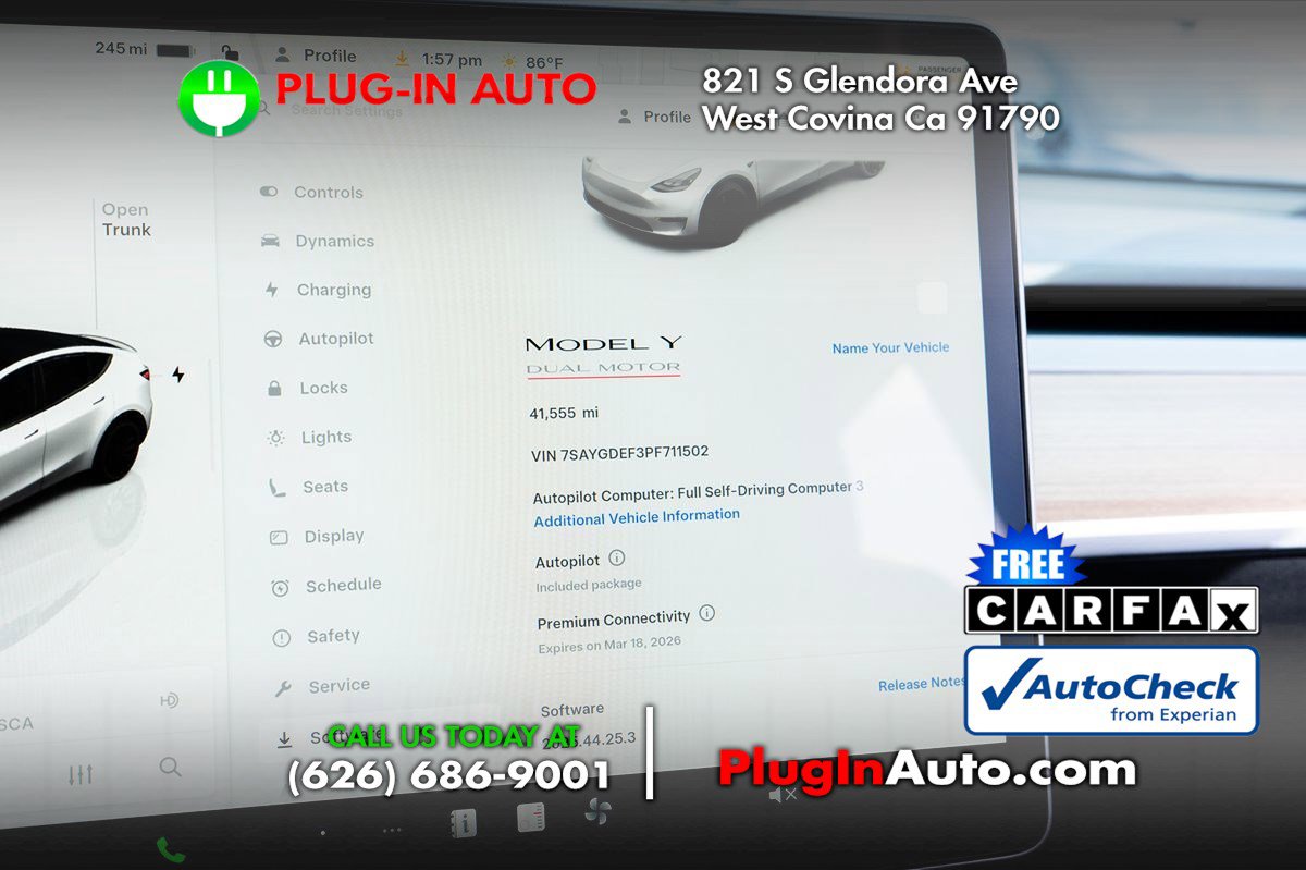 Used 2023 Tesla Model Y Performance image 31