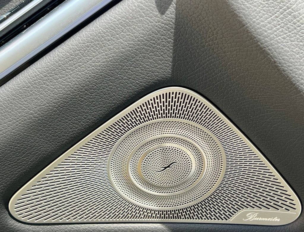 Certified 2022 Mercedes-Benz S 500 4MATIC image 37