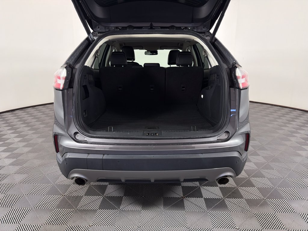 Used 2022 Ford Edge Titanium AWD/4WD image 24