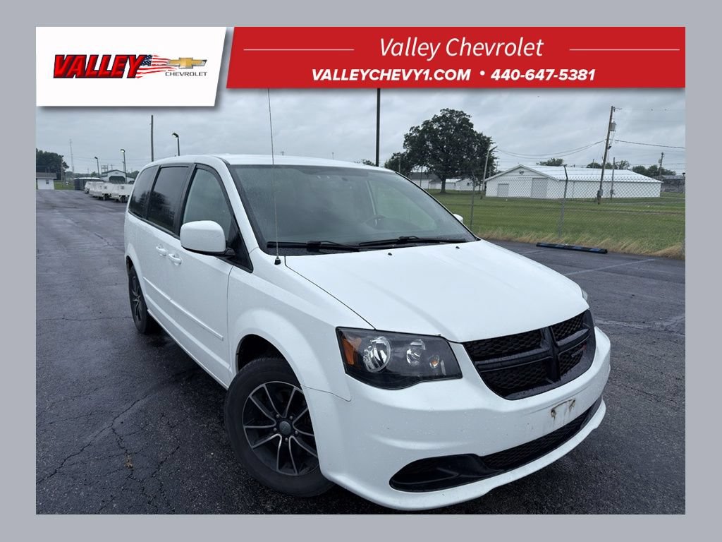 Used 2017 Dodge Grand Caravan SE FWD video 1